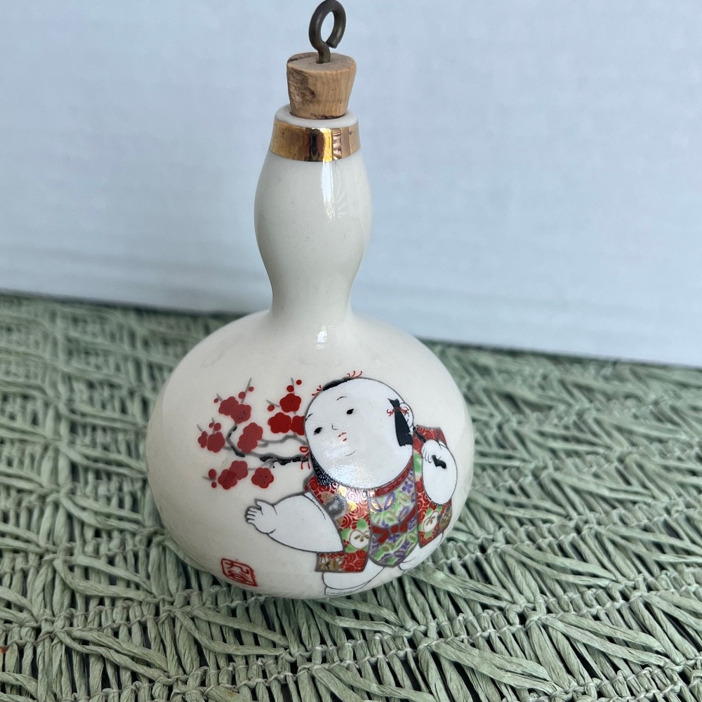 Vintage Kutaniyaki Claybell Japanese Hand Decorated Porcelain